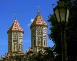 cristiangeorge 
Biserica Sfinţii Trei Ierarhi din Iaşi... 
2011-12-12 20:54:38
