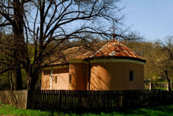 Novakovic 
КРСТ И ЗВОНА НАД СРБИЈОМ---Cross and the bells tone up of Serbia, 119 
2011-12-14 10:05:09