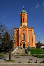 Novakovic 
КРСТ И ЗВОНА НАД СРБИЈОМ---Cross and the bells tone up of Serbia, 120 
2011-12-16 10:41:37