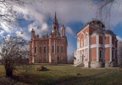 peter.kolchin 
Новоникольская церковь, г.Можайск 
2011-12-16 16:32:58