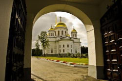 Maybur 
Золотые Купола 
2011-12-24 20:41:39