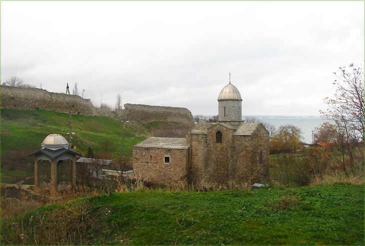 Храм Иверской иконы Божией Матери (XIVв.)