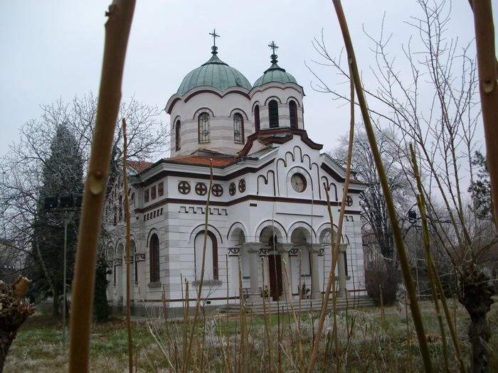 катедрален храм "Св. Успение Богородично" в Нова Загора