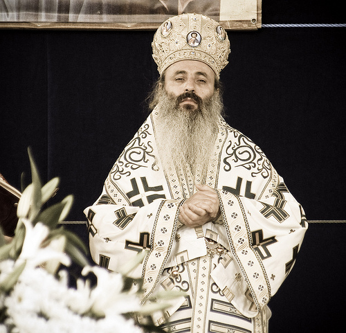 Teofan Savu , arhiepiscopul Iașilor și mitropolitul Moldovei și Bucovinei