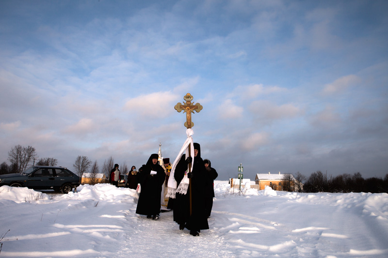 Крещение.крестный ход к источнику.