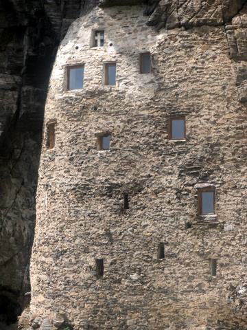 GORNJA ISPOSNICA SVETOG SAVE - STUDENICA