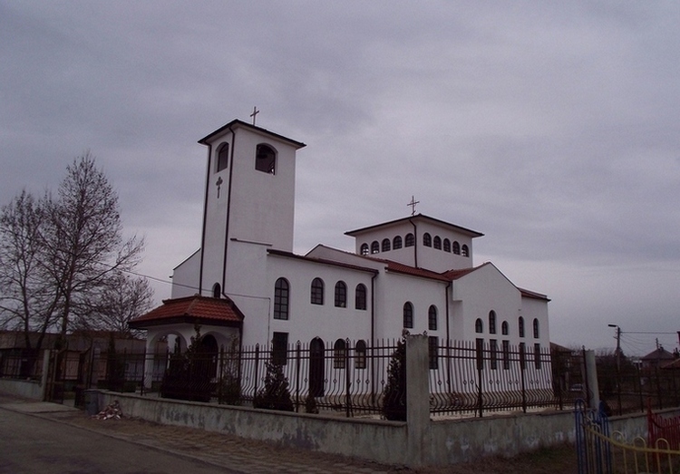 храм "Рождество Богородично" - град Гълъбово, обл. Стара Загора   