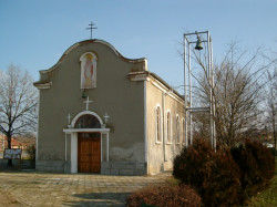 Diyana 
храм "Св. Петка" в с. Веселиново, Ямболско 
2012-01-06 10:21:38