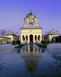 cristiangeorge 
După vecernie... 
2012-01-17 19:00:31