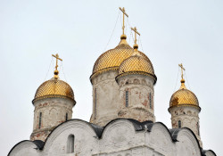 BIN63 
Золотые купола 
2012-01-26 17:58:21
