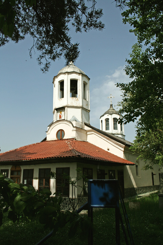 храм св.архангел Михаил (1837)