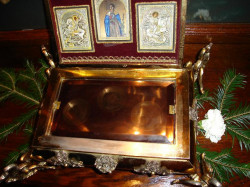 Wyoryka 
Moaştele Sf. M. Mc. Dimitrie, Sf. Mc. Trifon, Sf. M. Mc. Gheorghe, Bucureşti, România. 
2012-02-03 20:25:36