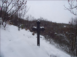 Nikolay_BG 
Кръст  в Средна гора 
2012-02-04 09:03:42