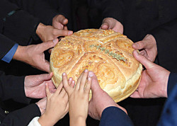 MikaV 
Slavski kolac 
2012-02-07 17:04:25