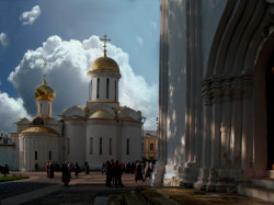 kcenia.belova 
Троице-Сергиева Лавра.Троицкий собор. 
2012-02-15 10:01:28