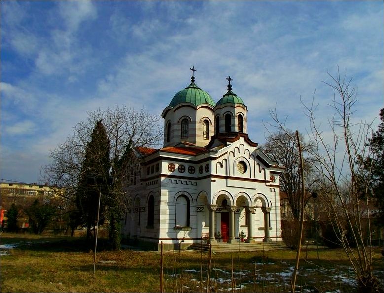 храм "Успение Богородично"(2), град Нова Загора