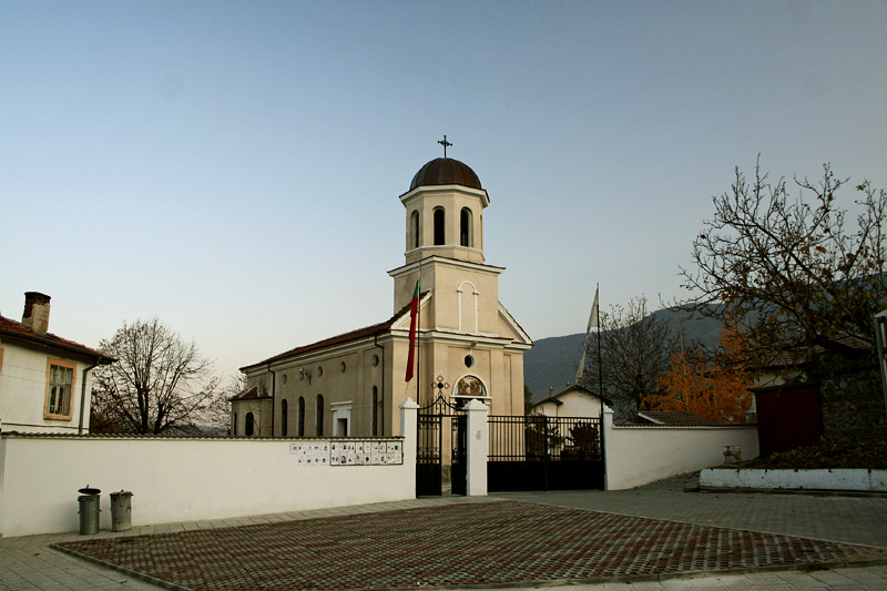 храм Успение на Пресвета Богородица (1889)