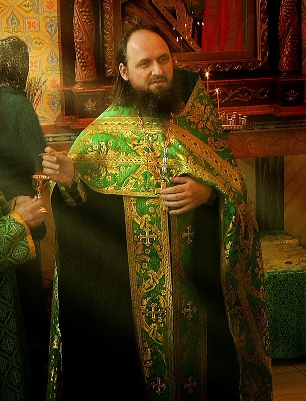 Священник