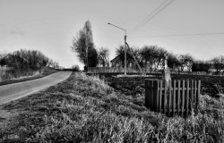 Ewczer 
Krzyż przydrożny w miejscowości Bobrówka 
2012-03-04 21:26:43