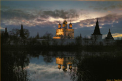gruzdev 
Лампада 
117 
2012-03-08 12:18:16