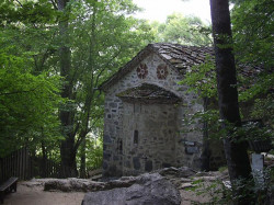 ivann 
 Църквата "Успение на Св. Иван Рилски" при Старата постница. 
2012-03-17 10:00:08