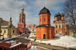 BIN63 
Вид на монастырь от церкви прп.Сергия Радонежского 
2012-03-17 20:09:18