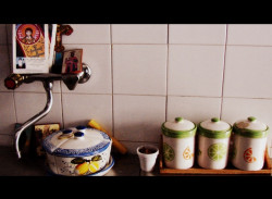 mira 
kitchen 
2012-03-21 23:43:02