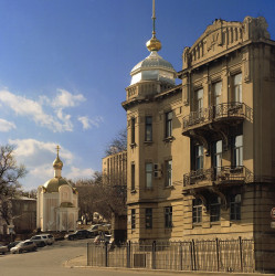 Roman Kovalevsky 
Храм в честь святой мученицы Татианы 
2012-03-24 10:06:57