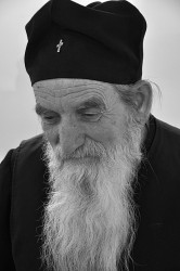 AleksaSrbin 
Отац Николај 
2012-03-29 18:01:51