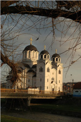 pajo 
Kolubara,most i hram 
2012-03-30 23:06:19