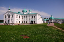 numeprenume 
Manastirea Sfantului Alexandru din Svir 
2012-03-31 18:56:33