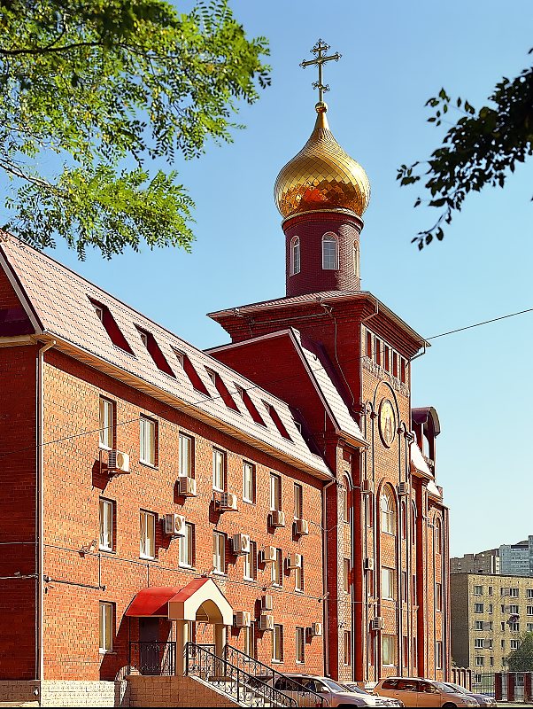Храм в честь св.  Серафима Саровского