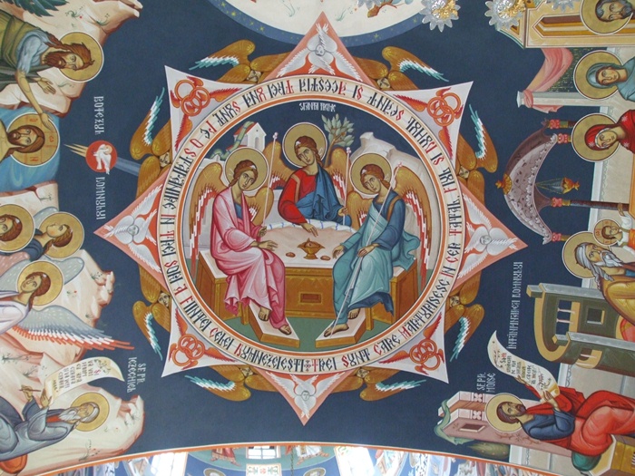Biserica Sf Imparati Constantin si Elena