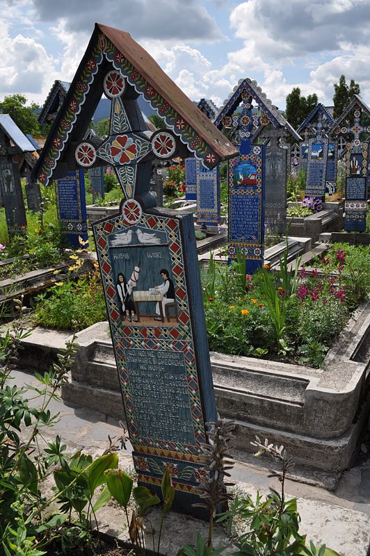 Cimitirul Vesel - Săpânţa (2)