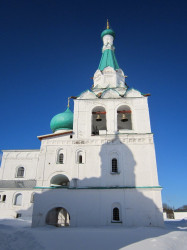 elena kirpu 
Свято-Троицкий Александра Свирского мужской монастырь. 
2012-04-01 17:33:07