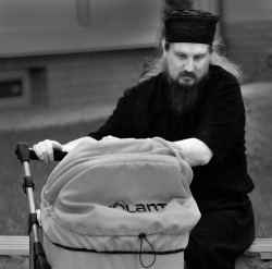 rps 
*** 
2012-04-13 21:47:09