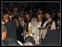 elenna 
Hristos a Inviat! 
2012-04-23 16:46:05