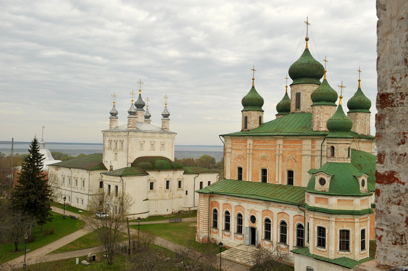 Храмы бывшего Успенского Горицкого Богородицкого монастыря