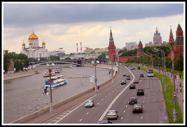 Москва. Храм ХРИСТА СПАСИТЕЛЯ .