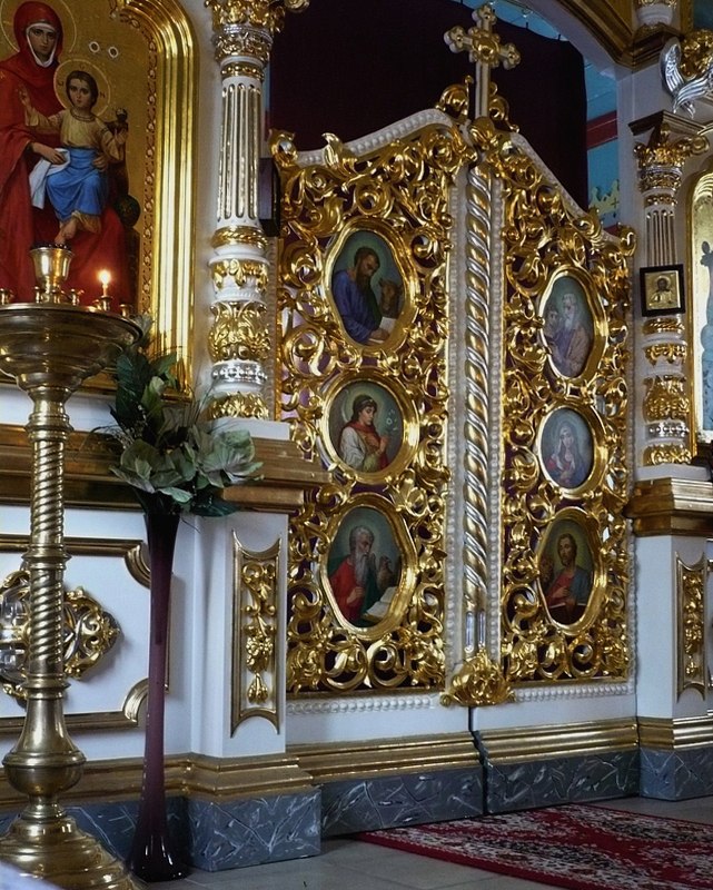 Carskie Wrota (albo Święta Brama) w cerkwi św. Michała Archanioła w Ciechocinku
