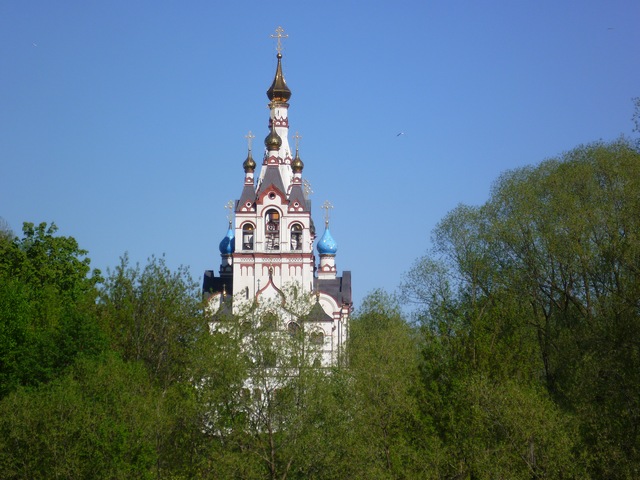 Церковь Воскресения Христова в Шереметьево.