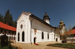 zaytsuca 
 
2012-05-08 19:44:31