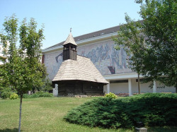 Wyoryka 
Biserică în curtea Muzeului Ţăranului Român, Bucureşti, România. 
2012-05-09 09:28:39