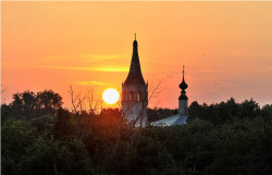 Eduard_z 
Утро Суздаль 
2012-05-14 07:33:20