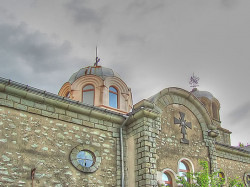 waniia 
Храм Свети Иоан Рилски, гр. Крумовград 
2012-05-19 18:04:45