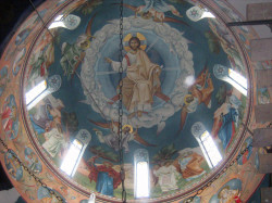 Nesko 
Вазнесење Христово,храм Вазнесења у Жаркову, Београд 
2012-05-27 00:07:55