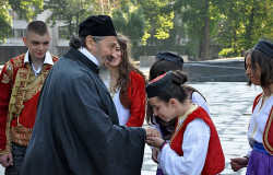 AleksaSrbin 
Благослови 
2012-05-27 11:08:17