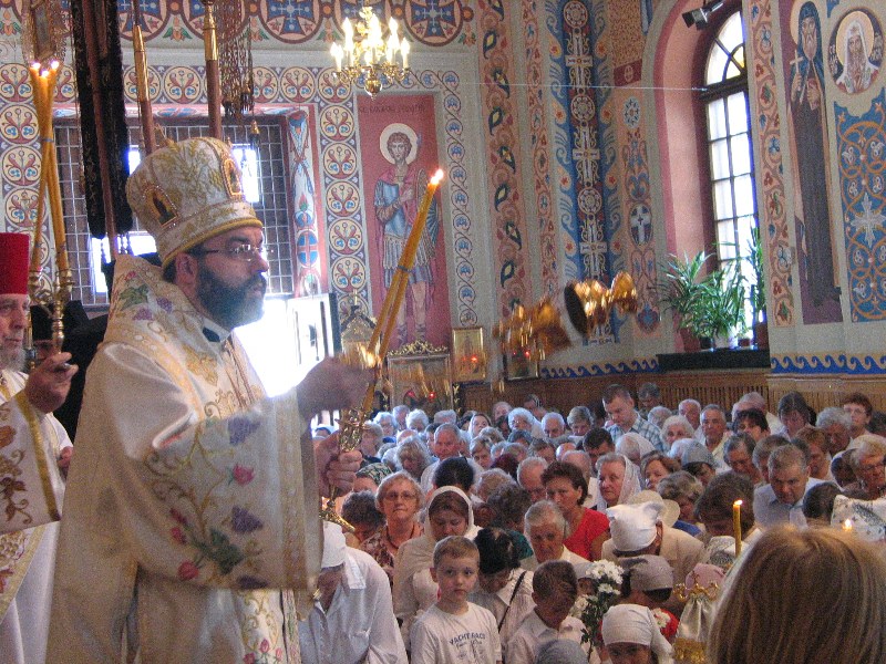Archbishop Jakob of Bialystok and Gdansk serving Divine Liturgy