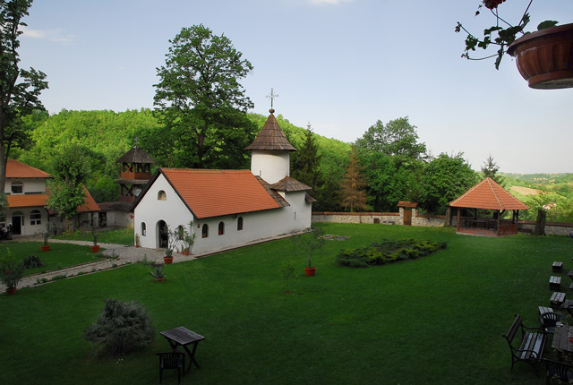 КРСТ И ЗВОНА НАД СРБИЈОМ---Cross and the bells tone up of Serbia, 192
