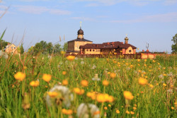 jarek 
Orthodox Convent in Zwierki, Poland 
114 
2012-06-01 14:24:25